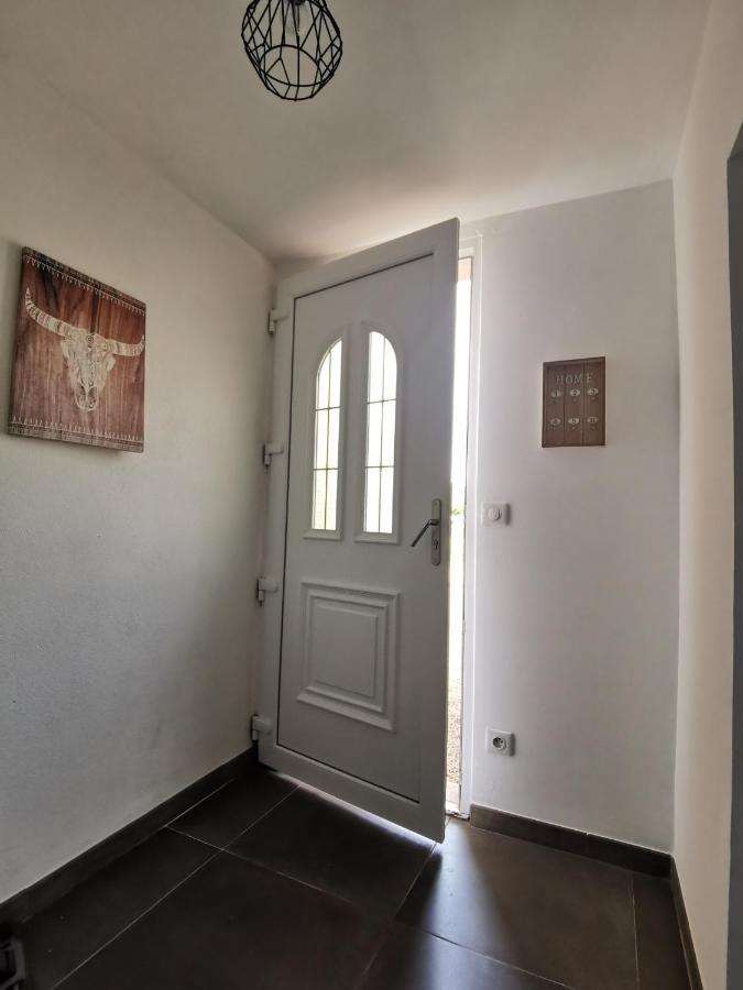 Maison De Vacances L'Hote Champetre Campagne Arlesienne Ngoại thất bức ảnh