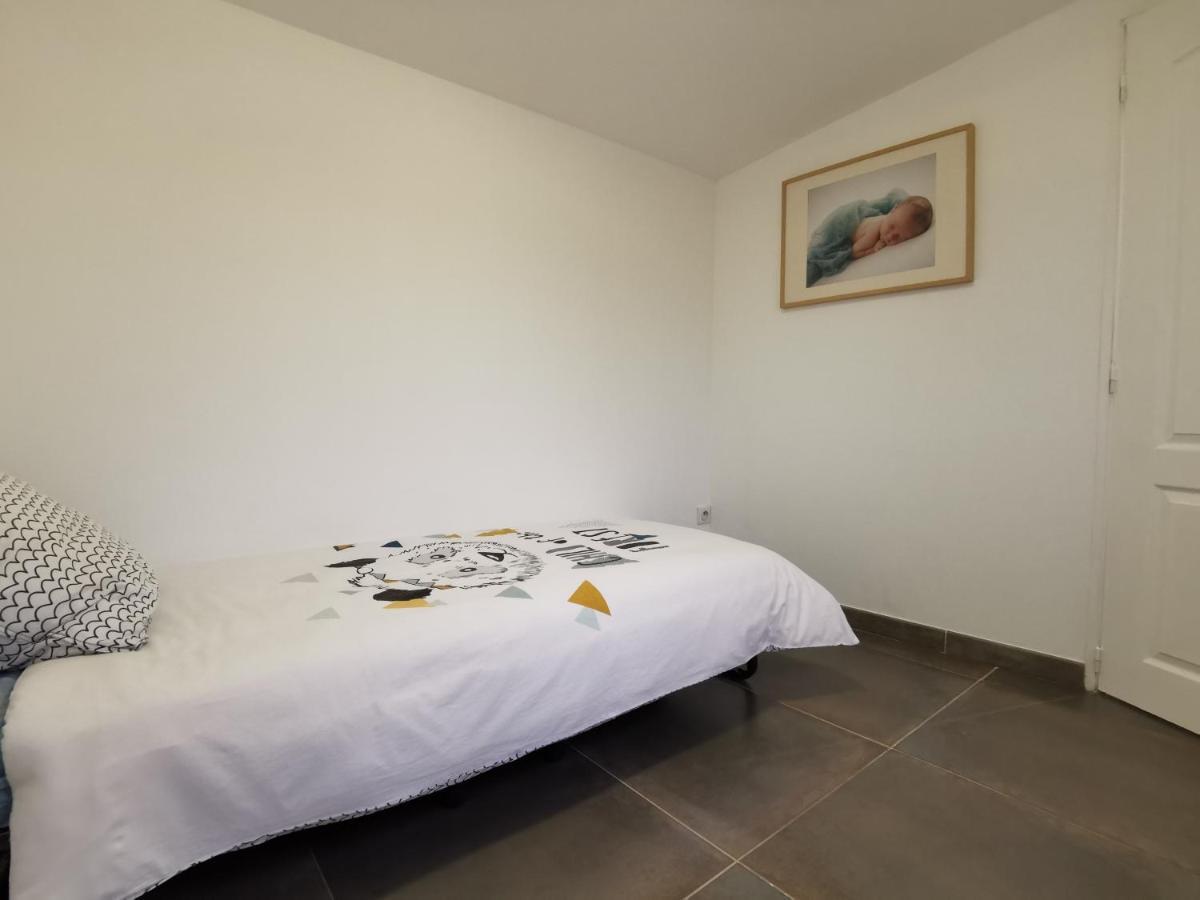 Maison De Vacances L'Hote Champetre Campagne Arlesienne Ngoại thất bức ảnh